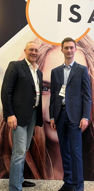 пластические хирурги