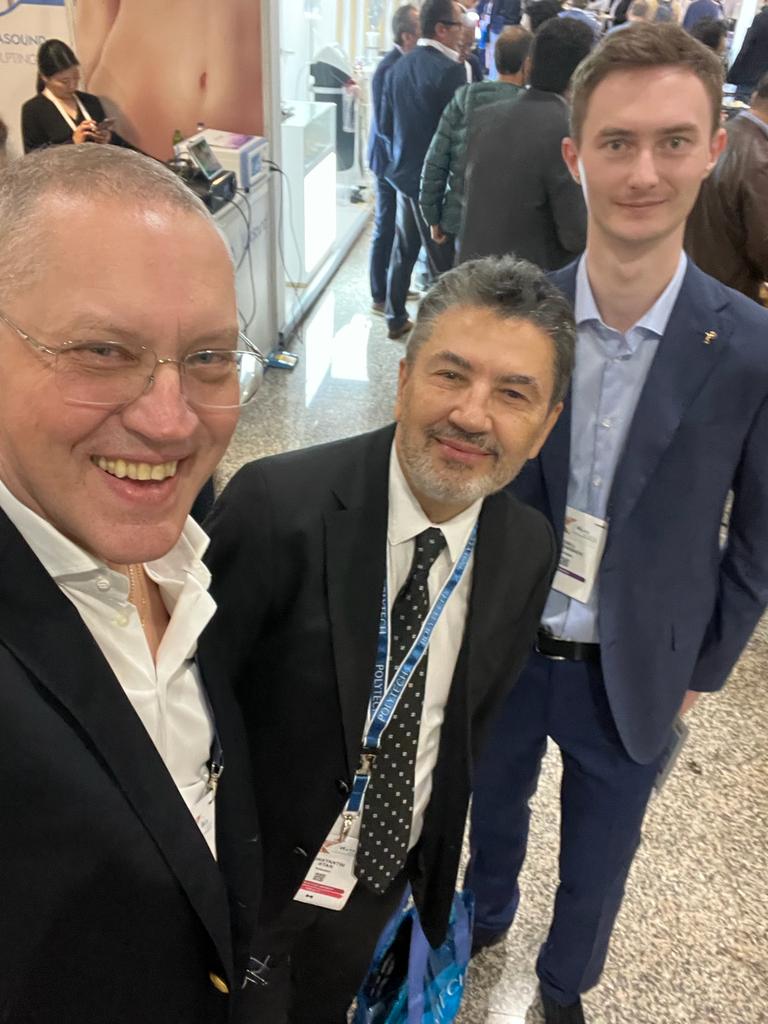 Себастьян Стан, Кирилл Павлович и его сын