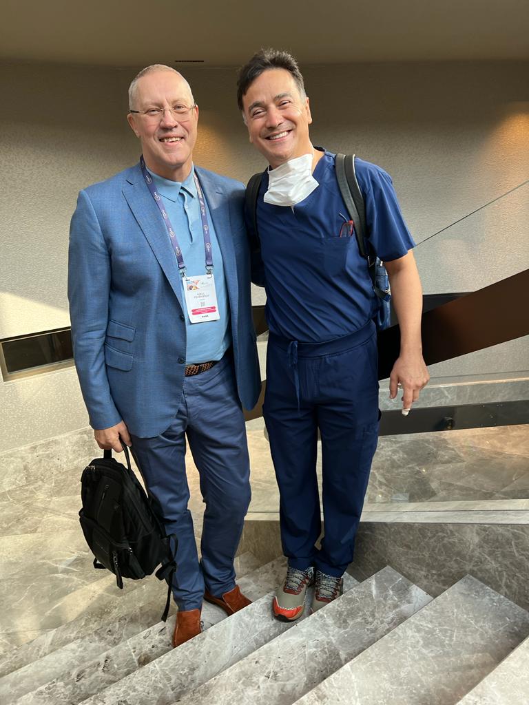 пластический хирург